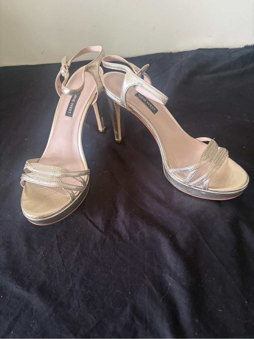 Nine West Gold Strappy Platform Heels Size 10